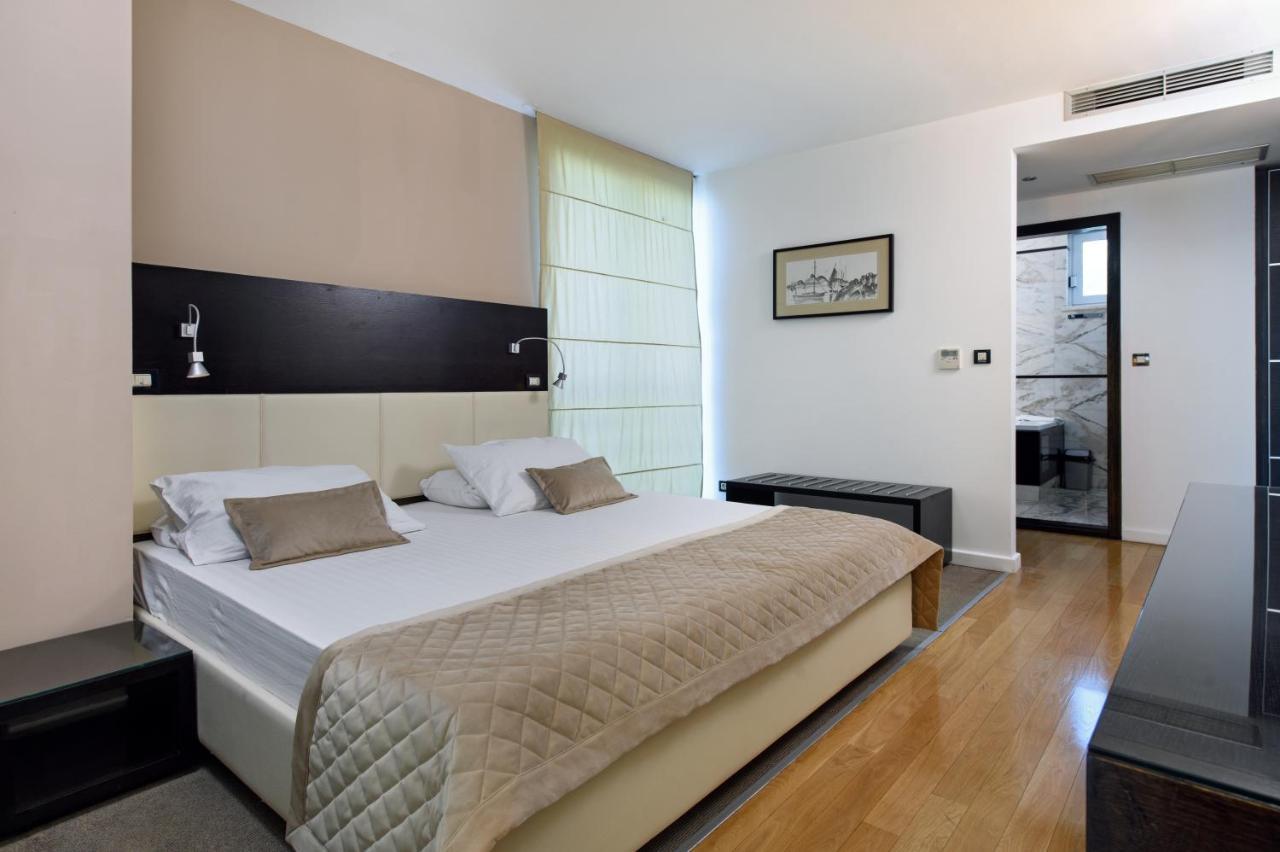 Hotel San Antonio Podstrana Luaran gambar