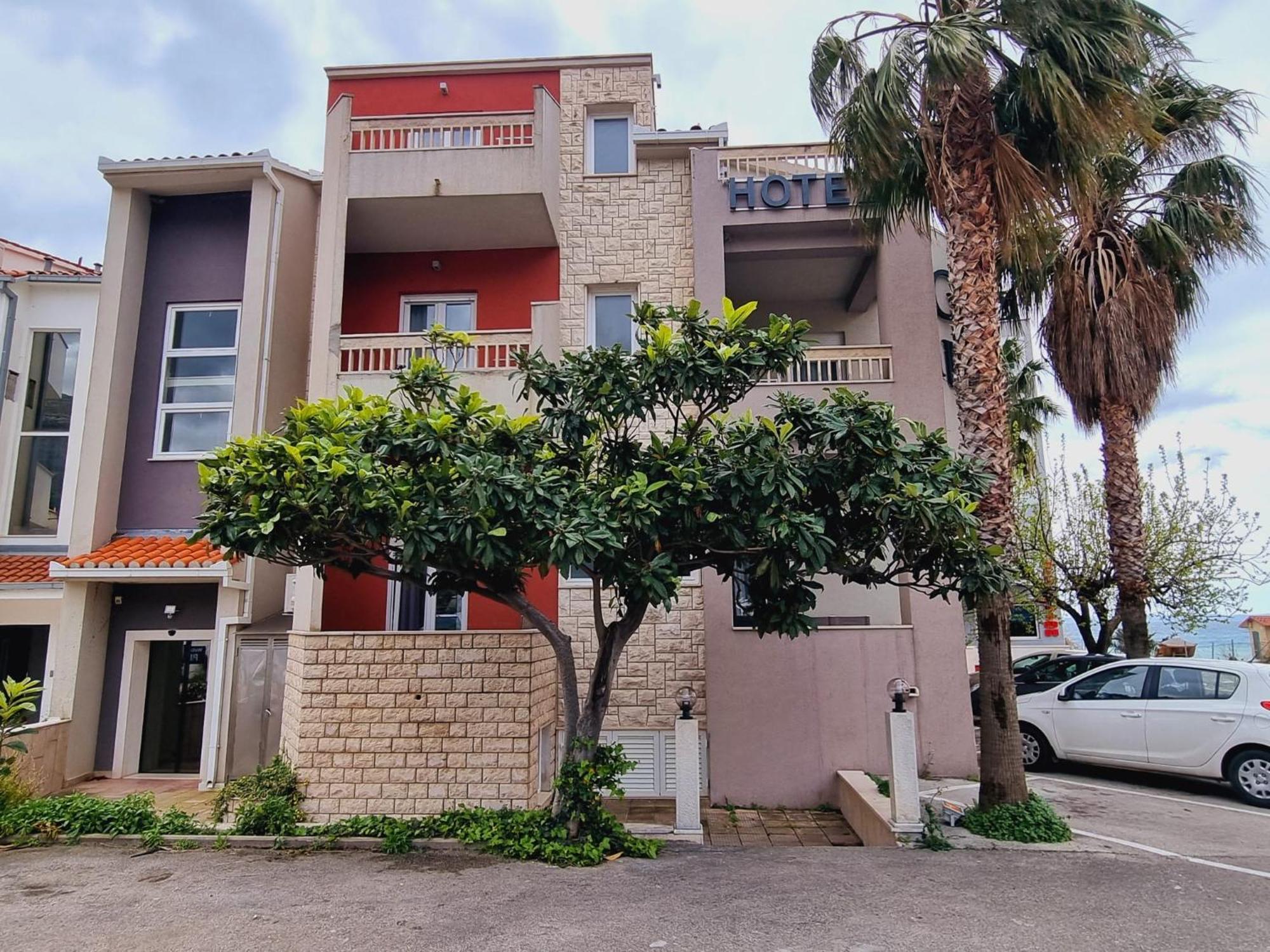 Hotel San Antonio Podstrana Luaran gambar