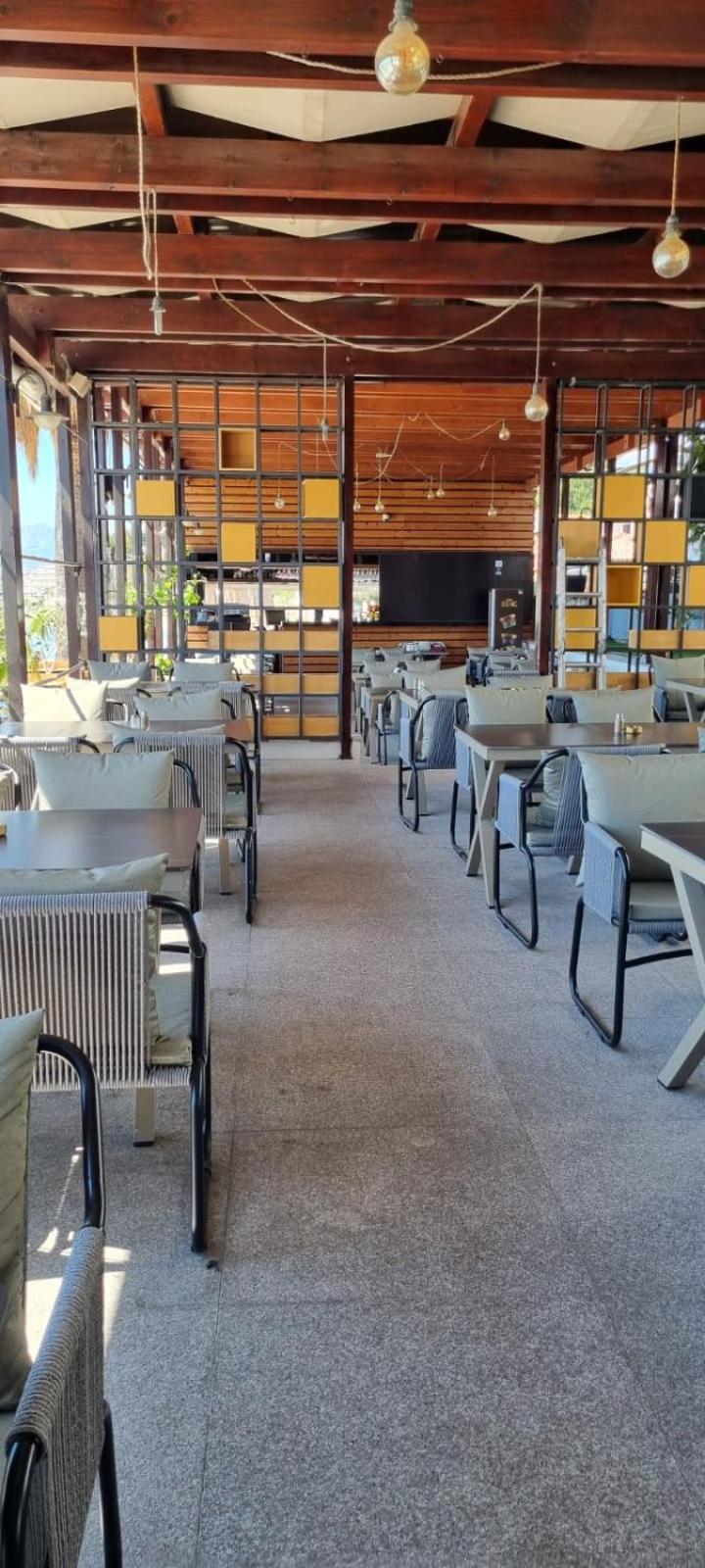 Hotel San Antonio Podstrana Luaran gambar